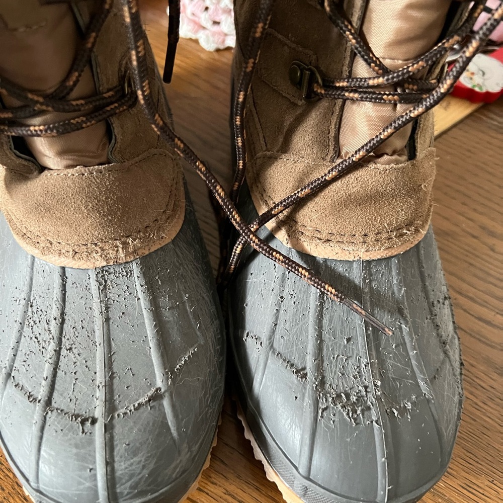 Sporting Winter Wet Proof Boots Size 9